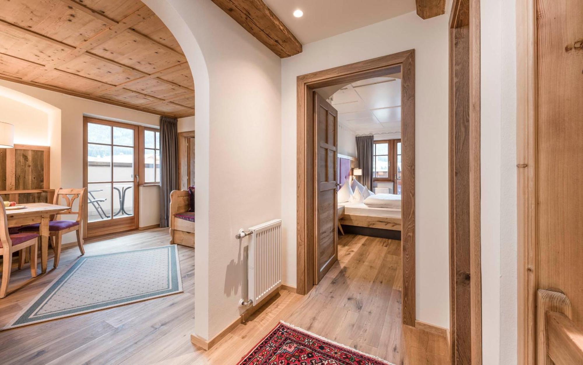 Mirabell Dolomites Hotel - Luxury Ayurveda & Spa Olang Экстерьер фото