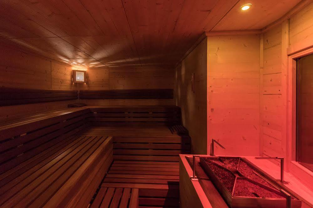 Mirabell Dolomites Hotel - Luxury Ayurveda & Spa Olang Экстерьер фото